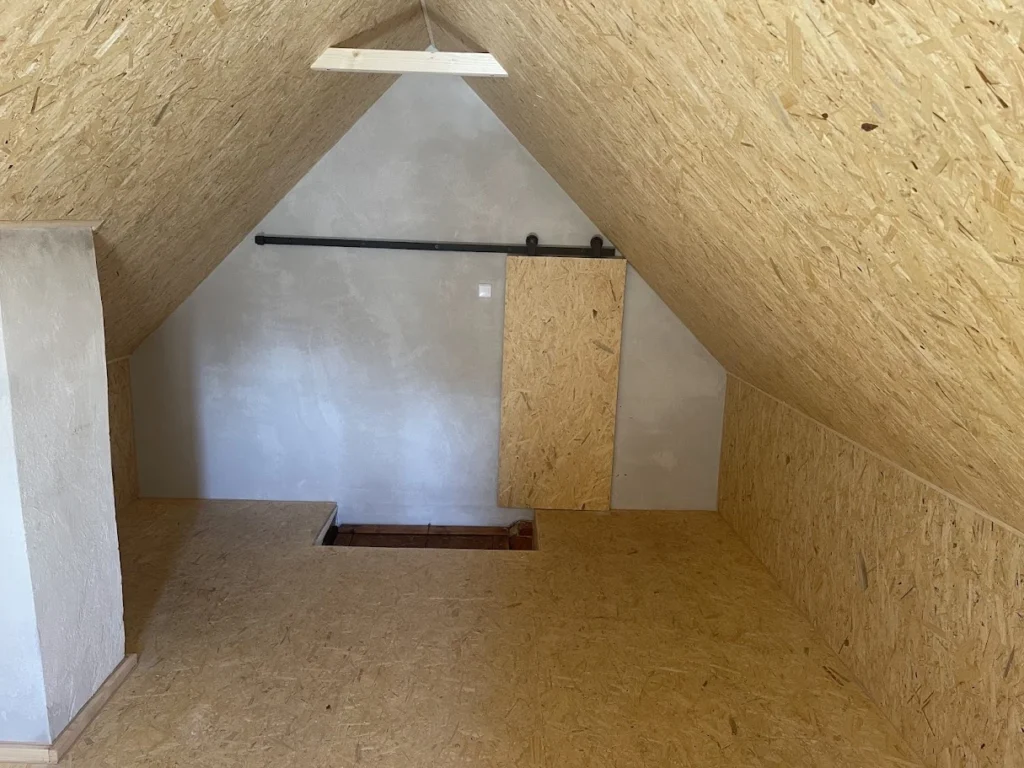 OSB desky pro rekonstrukcí podkroví a podlah